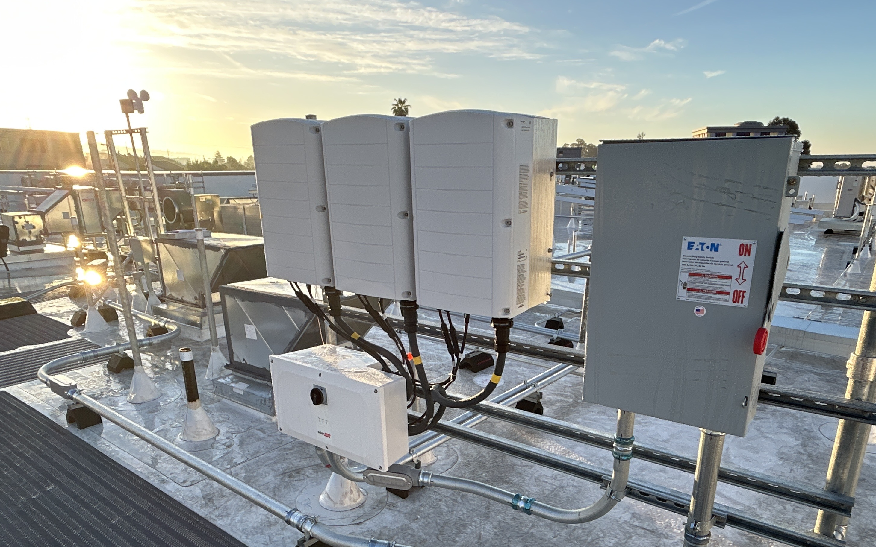 Verana Hill Rooftop Solar