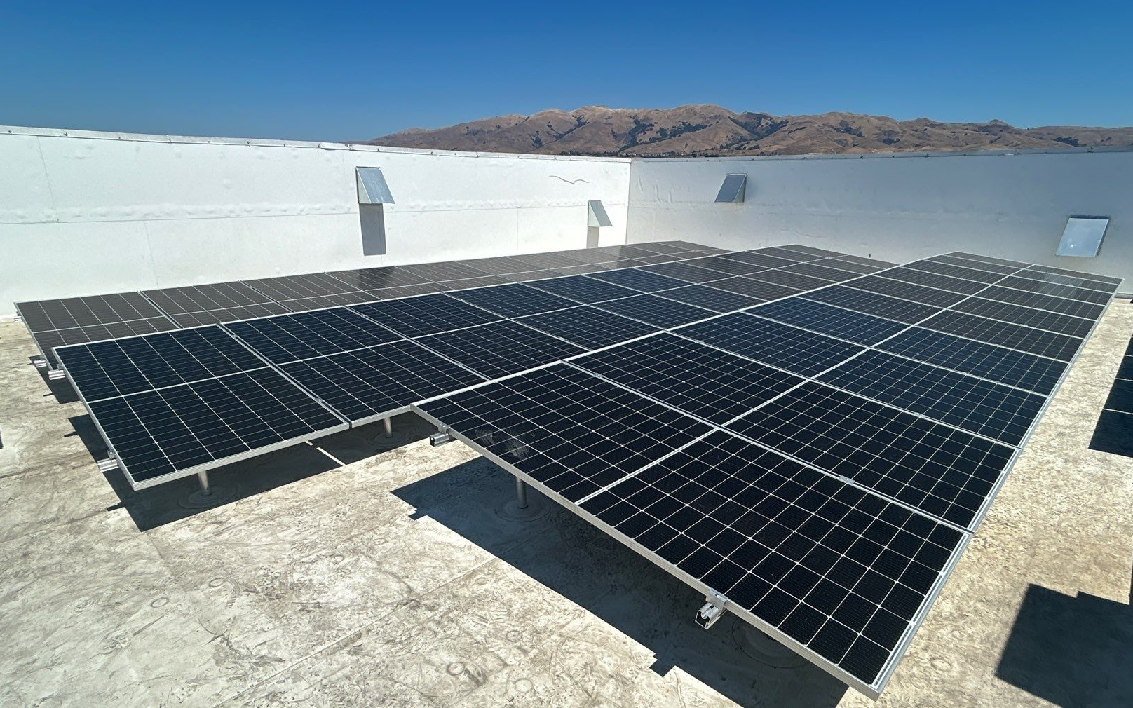 Los Coches Office Building Rooftop