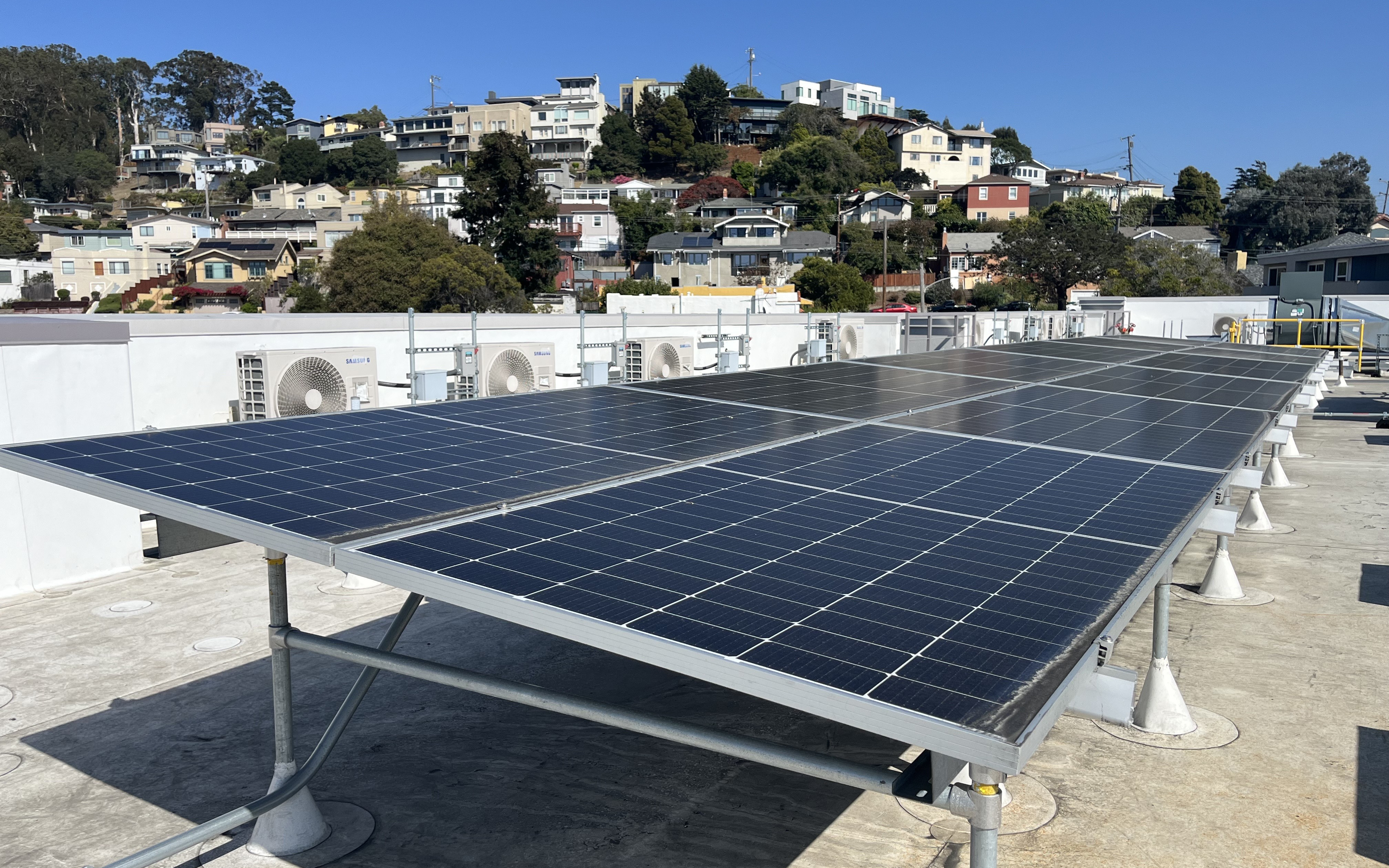 Verana Hill Rooftop Solar