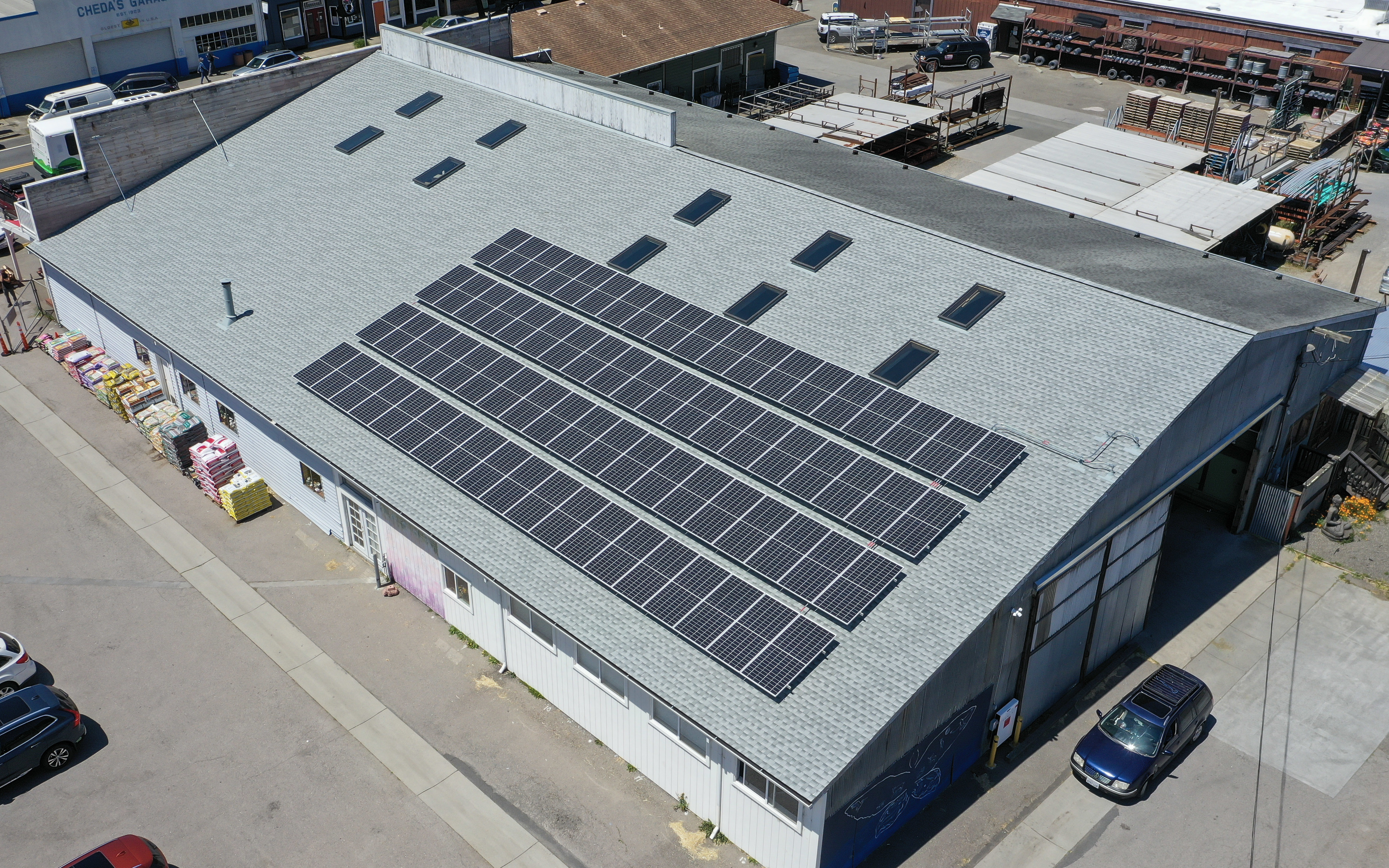 Tobys Feed Barn Solar Panels