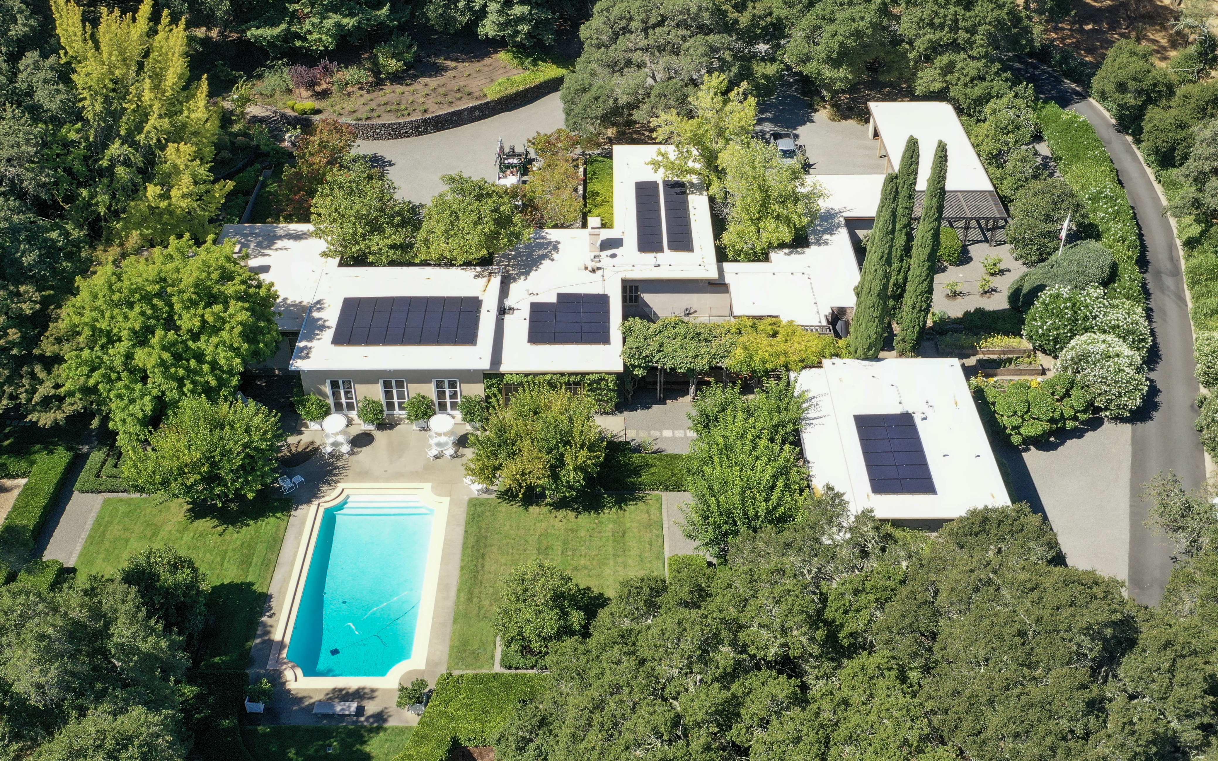 Vine Hill Ranch Rooftop Panels