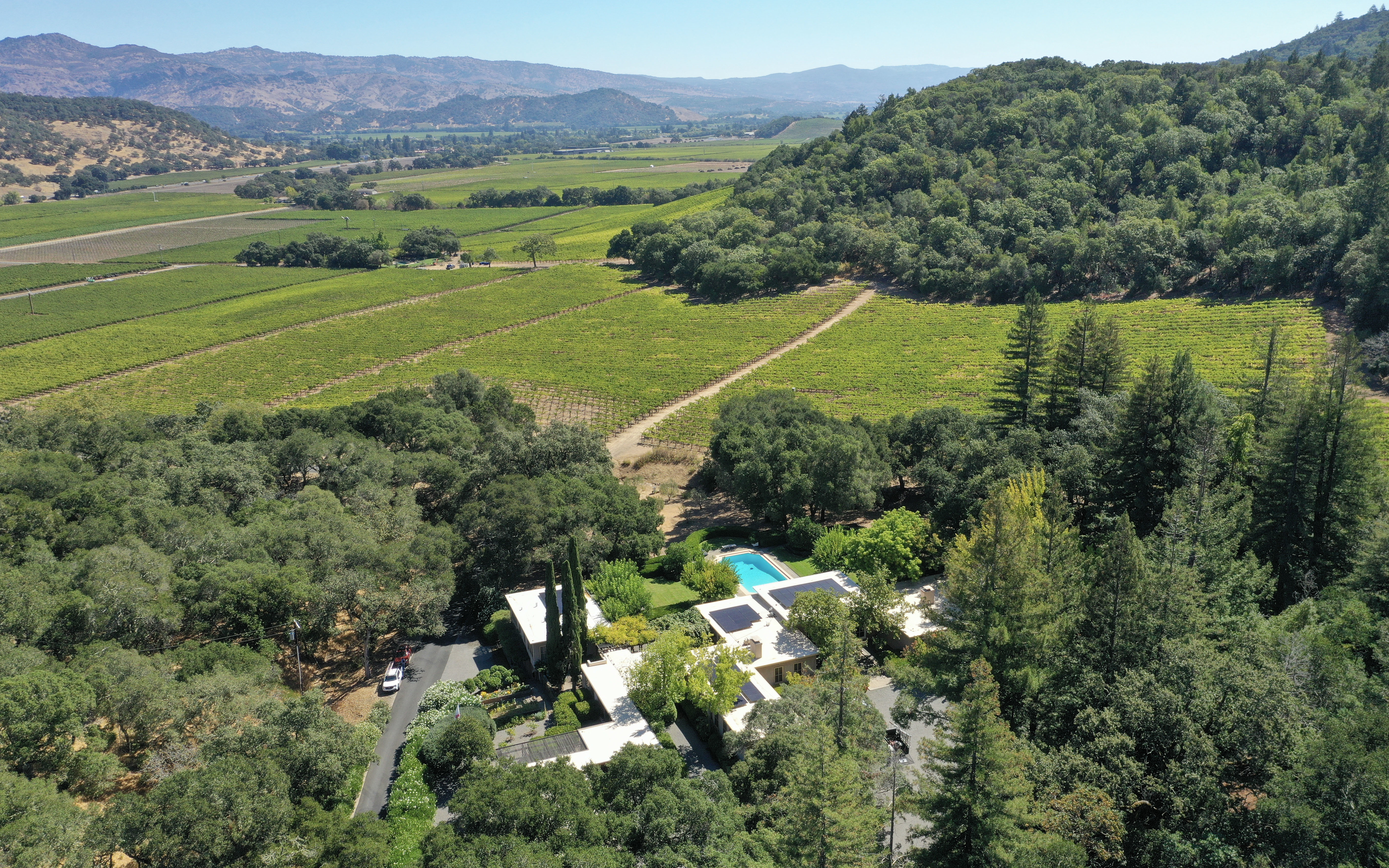 Vine Hill Ranch Rooftop Solar