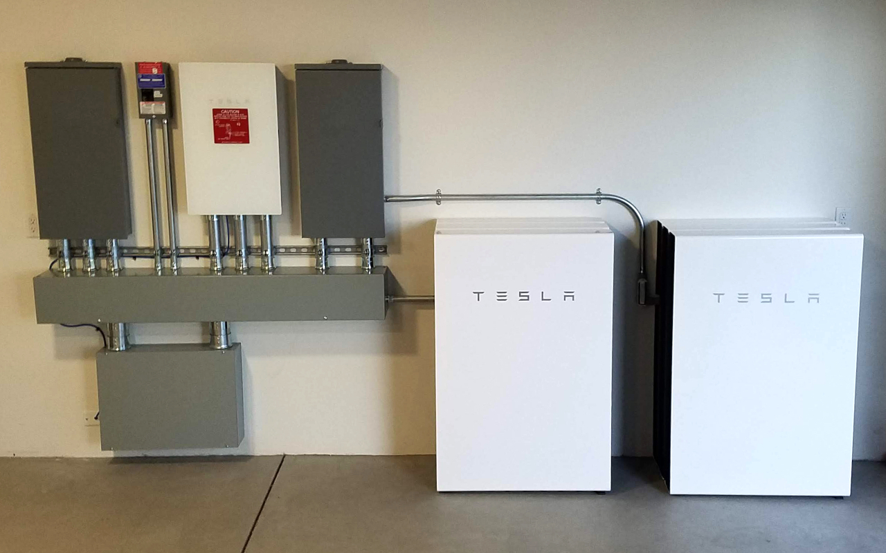 Tesla Powerwall Solar Battery Backup