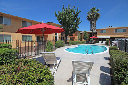 Arden Town Apts Pool