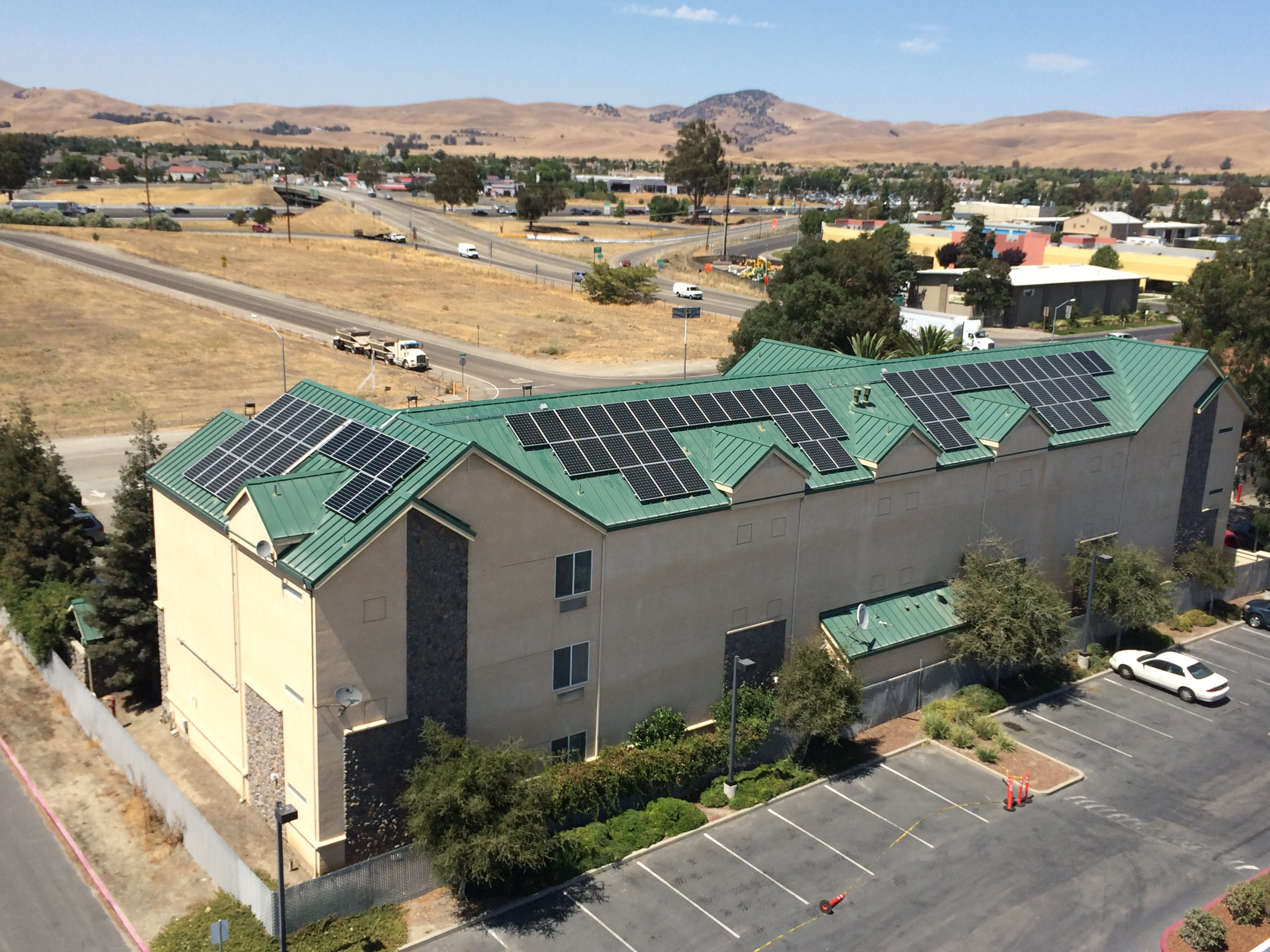 Quality Inn and Suites Solar installation