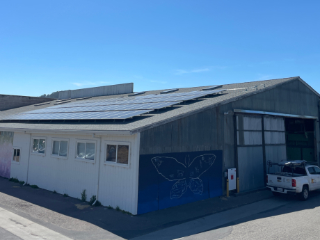 Tobys Feed Barn Solar Panels