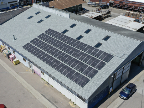 Tobys Feed Barn Solar Panels